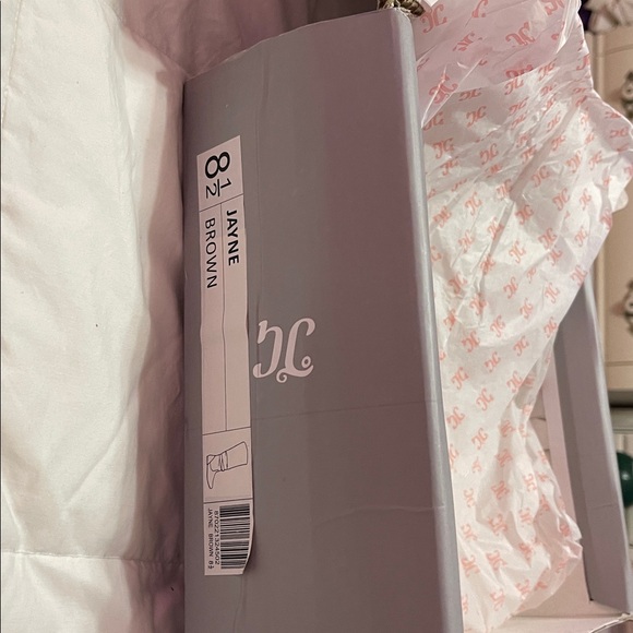 Elegant Over the Knee Brown Boots - Picture 6 of 10